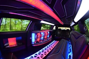 Oxnard Limousine Inside