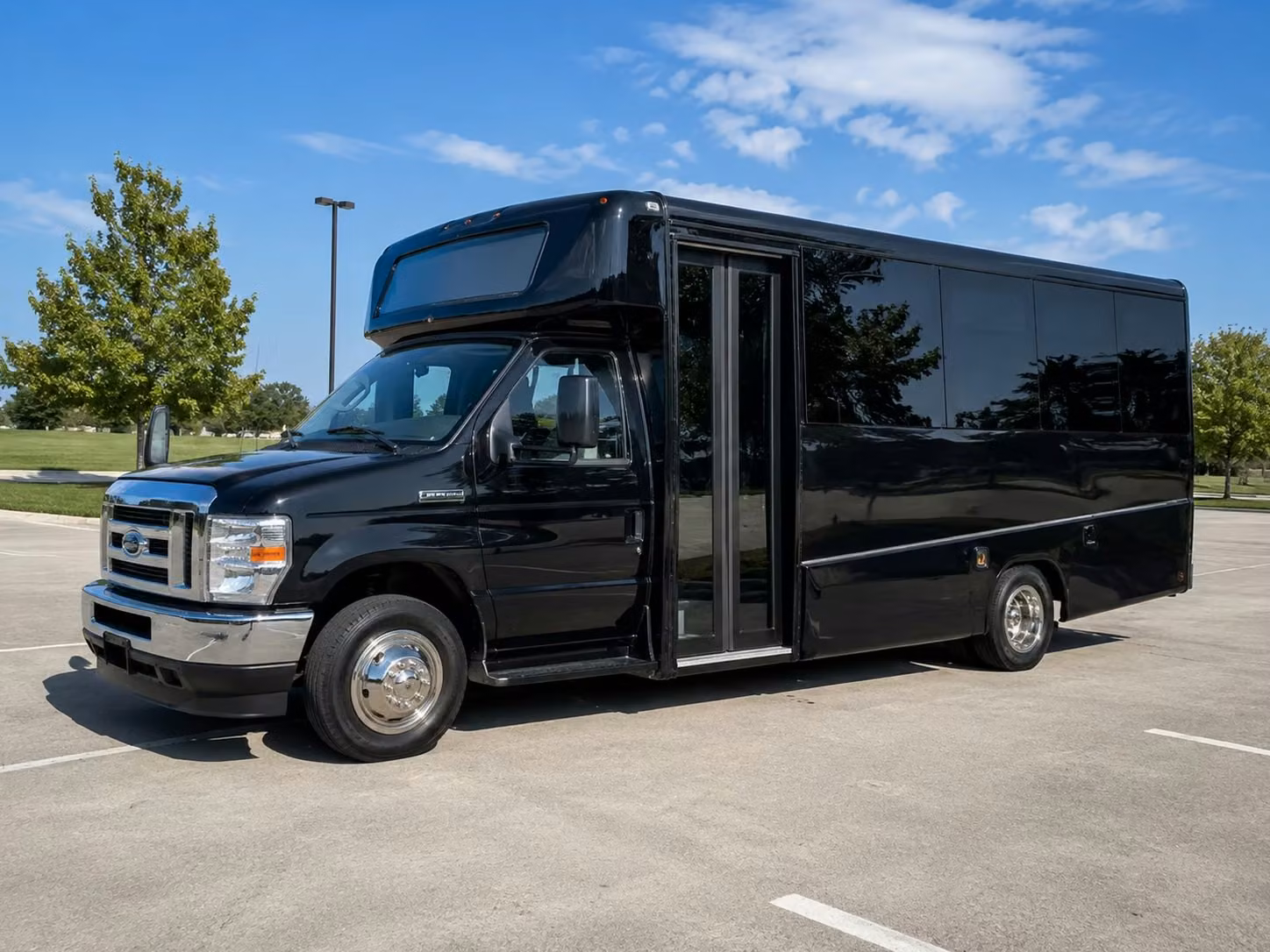 15 passenger minibus
