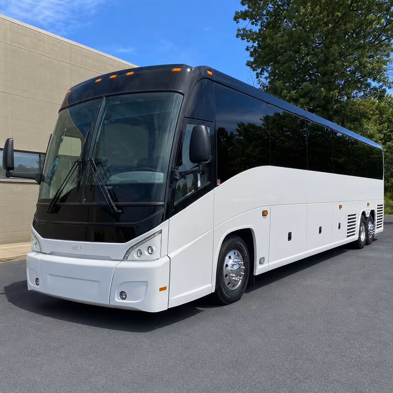 book long distance transportation in oxnard or any city nearby