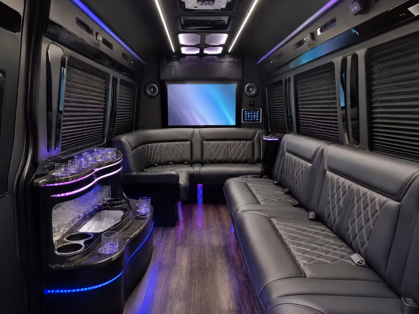 bus rental options for oxnard trips