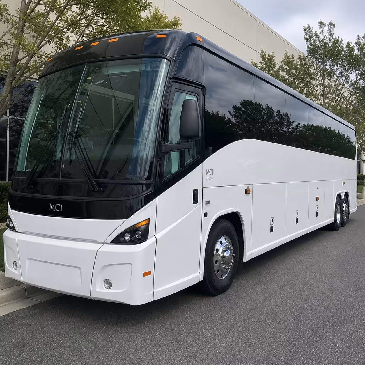 charter bus rentals for oxnard weddings and special celebrations
