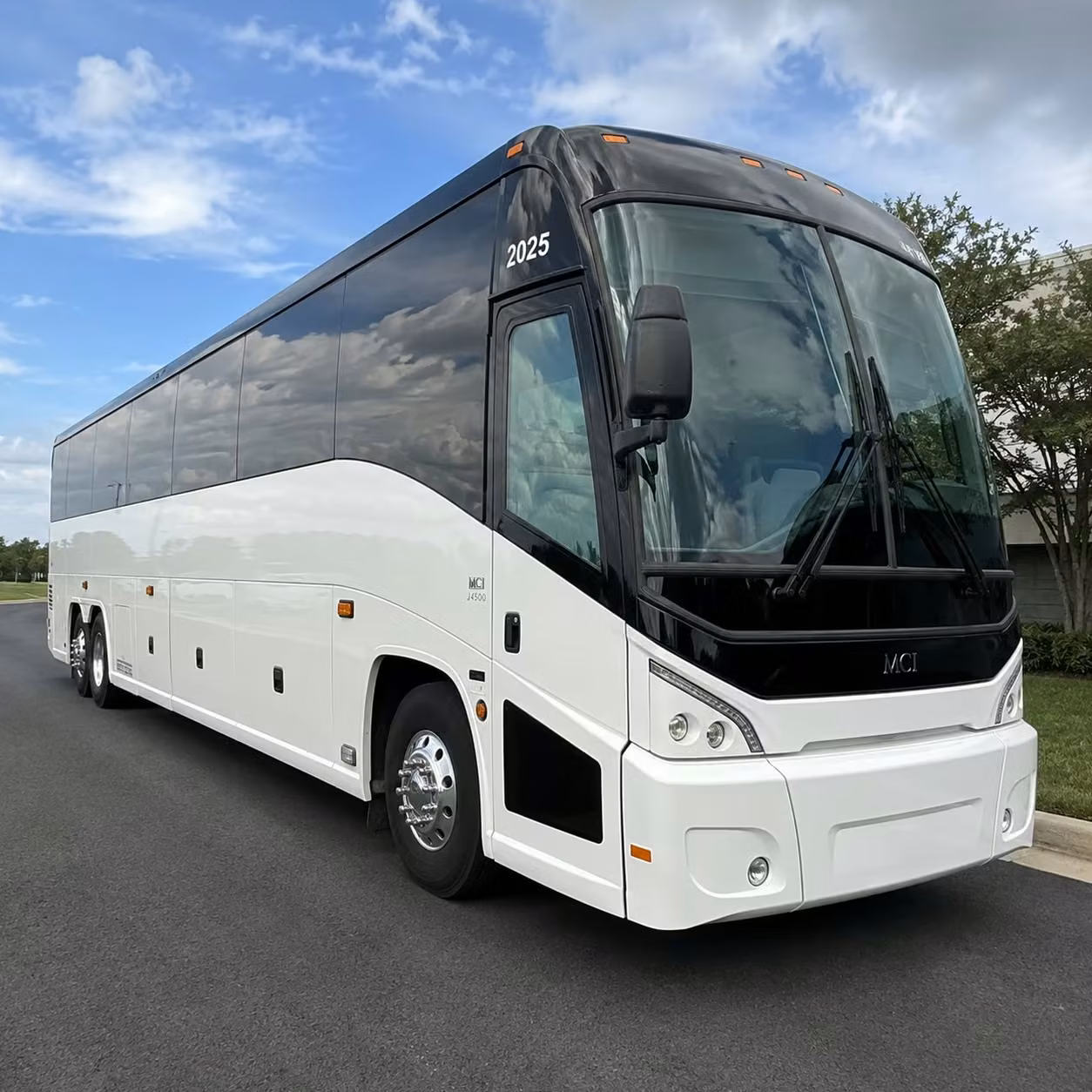 corporate shuttle services for oxnard s growing industrial and port workforce