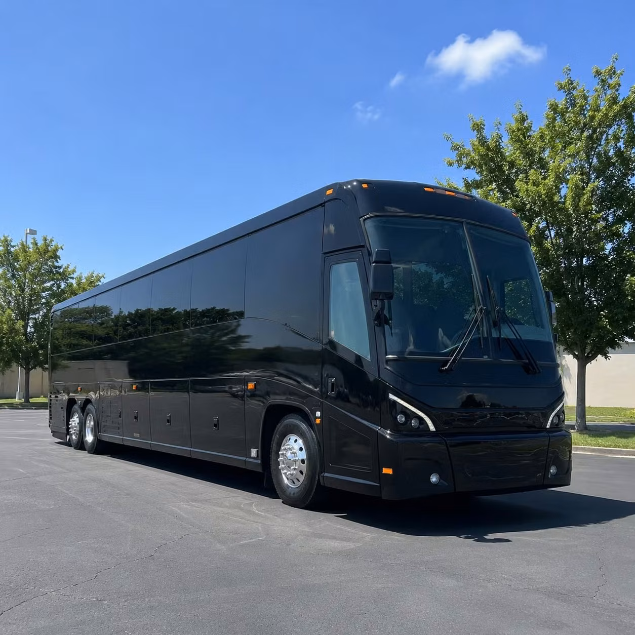 long distance charter bus trips from oxnard to los angeles and southern california