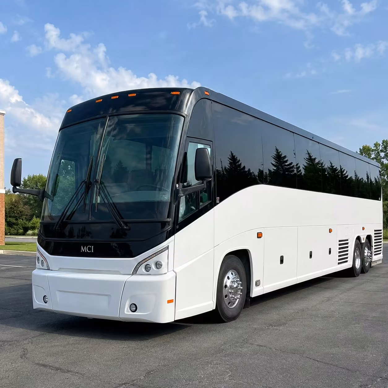 shuttle buses for sunday services and weekly worship in oxnard